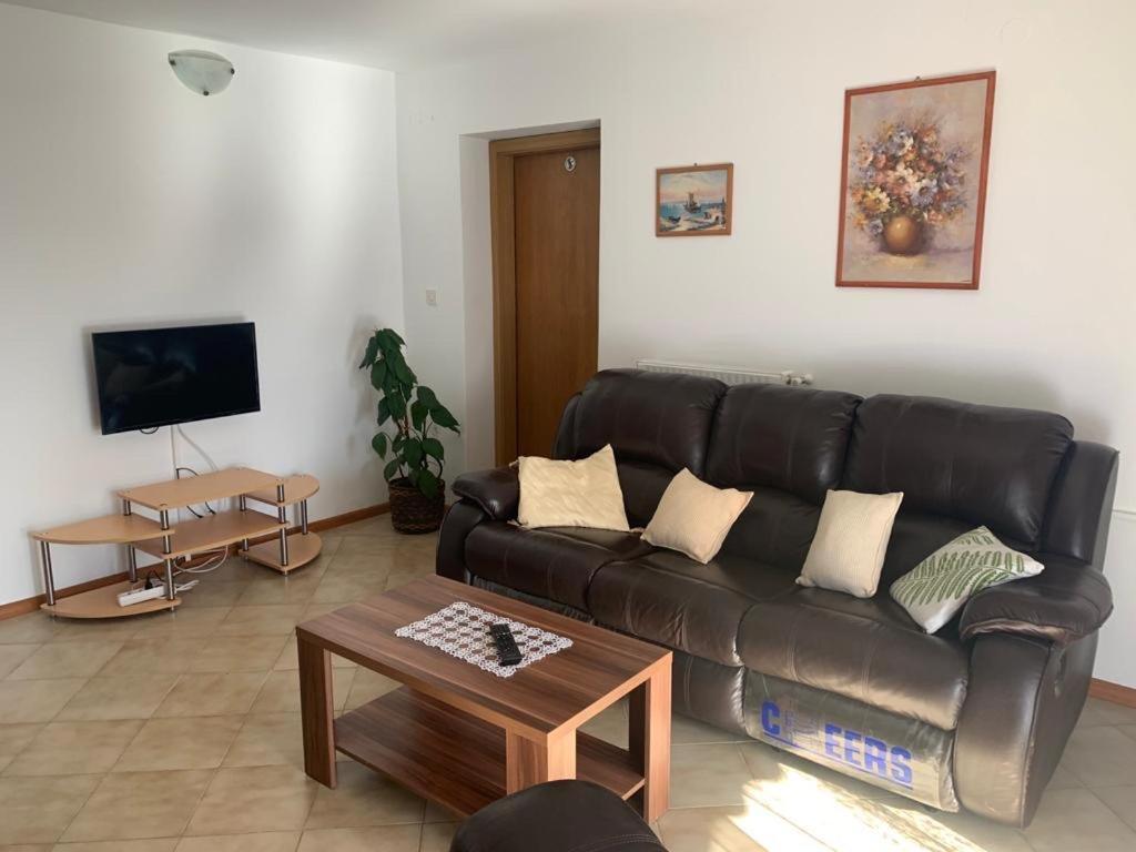 Apartman Dalija Винкуран Екстер'єр фото