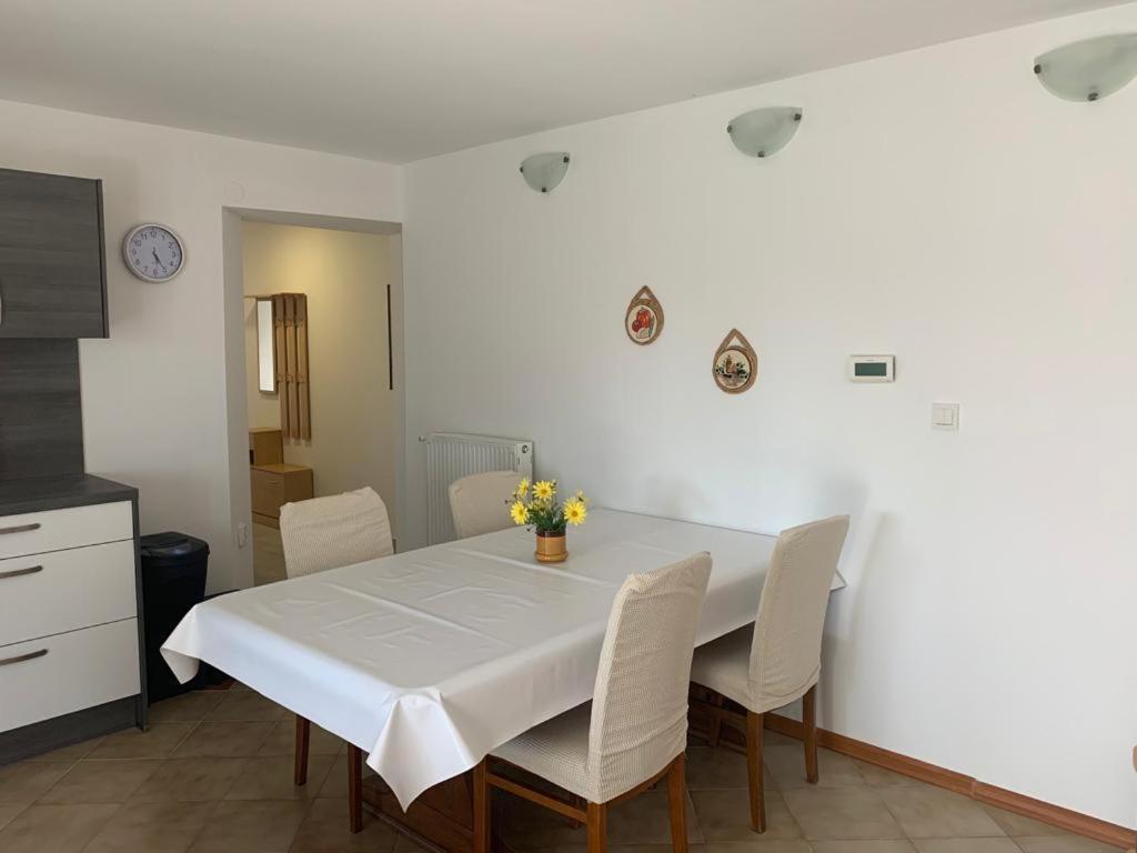 Apartman Dalija Винкуран Екстер'єр фото
